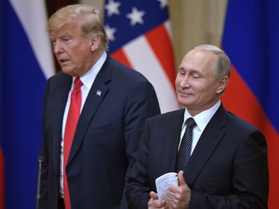 Дональд Трамп и Владимир Путин. Фото: Сергей Гунеев / РИА Новости